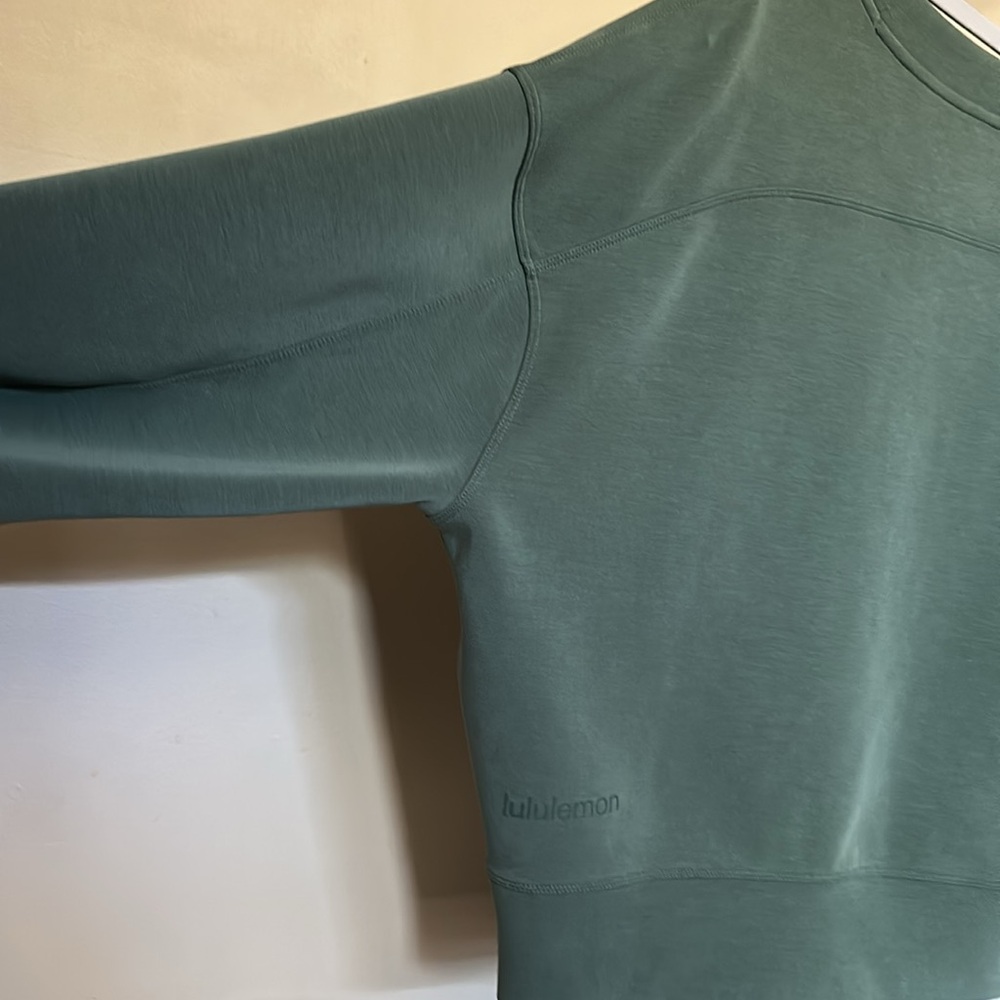Lululemon Sage Green Crewneck Scuba Sweatshirt - Picture 6 of 10